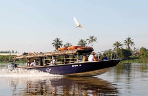 Cu Chi Tunnels By Luxury Speedboat Tour