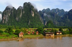 Essential Laos Tour
