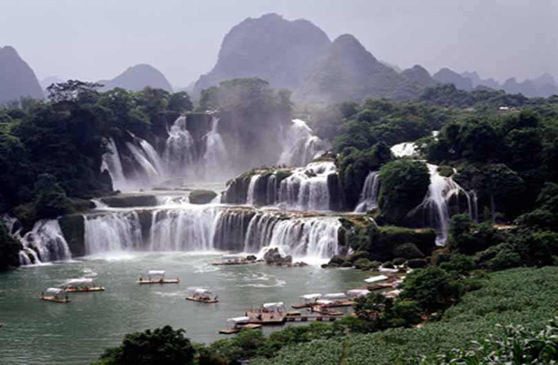 Vietnam Deltas, Beaches and Plateaus