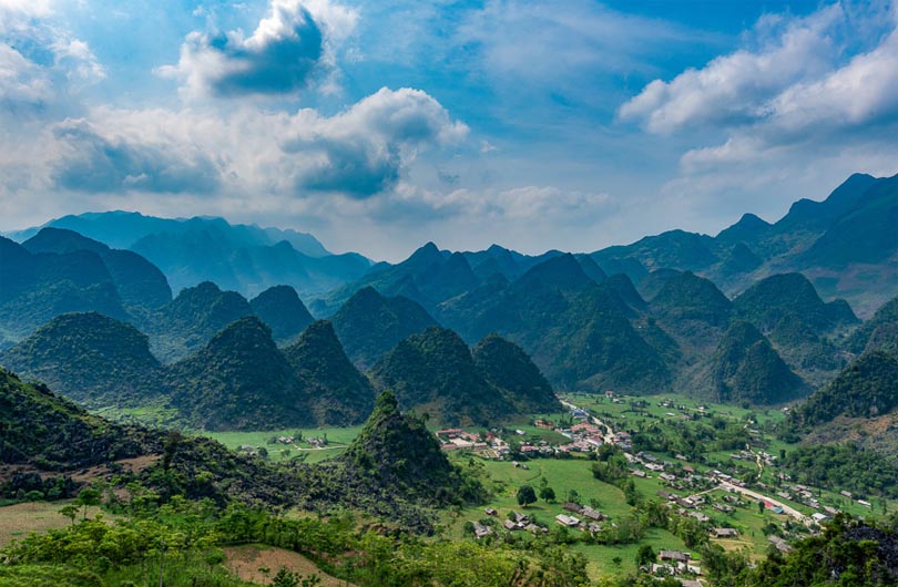 Ha Giang Loop